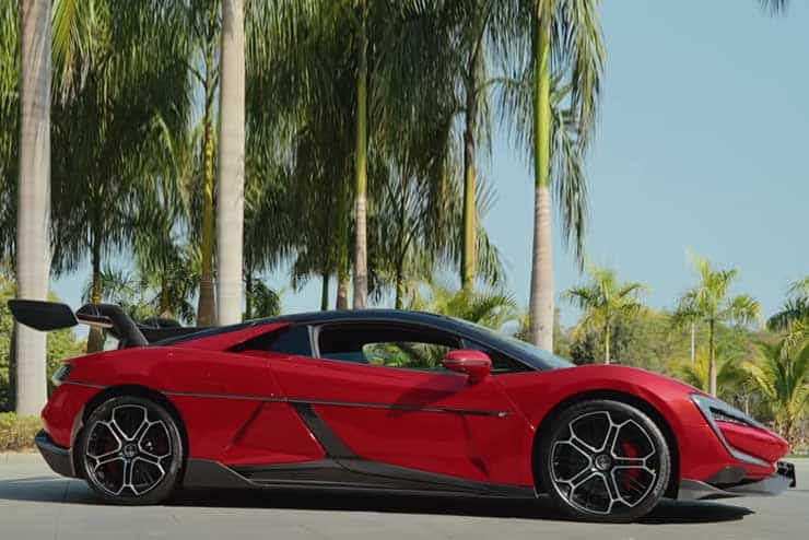 byd-u9-vs-ferrari-and-lamborgini